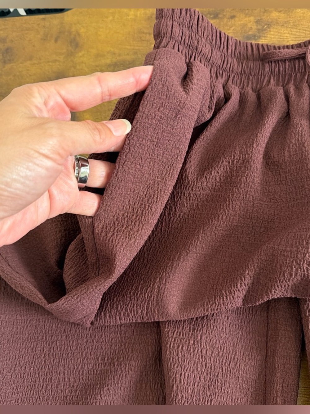 in february Chocolate Brown Textured Wide Leg Palazzo Pants Lined Pockets M NWT - Picture 3 of 6